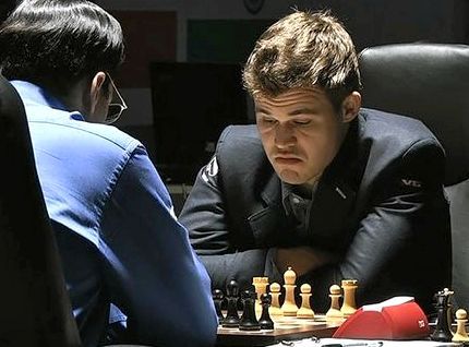 Играть в шахматы с магнусом карлсеном онлайн