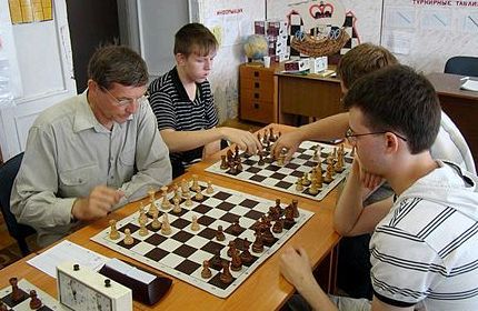 Играть в шведские шахматы онлайн бесплатно